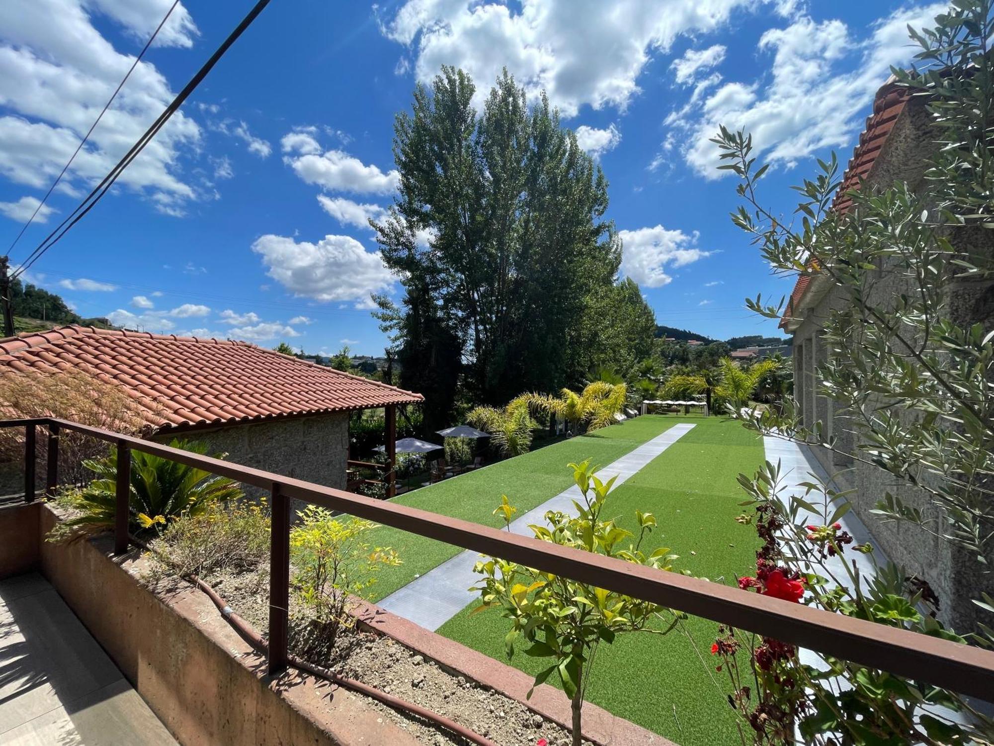 Duas Quintas Areal Guimarães Zimmer foto